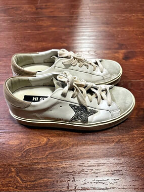 Golden Goose Hi Star Leather Sneaker Women's Star Sneakers
